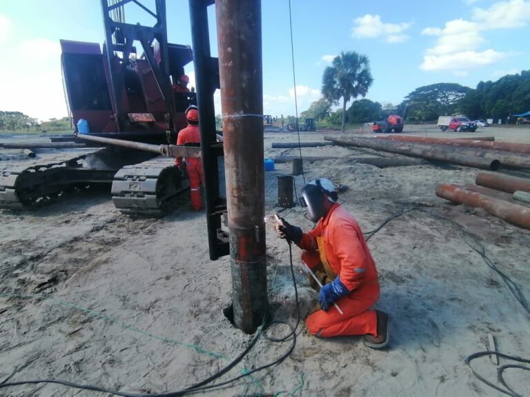 Demasbe - escturcuras (6)